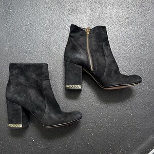 Michael Kors Sabrina Black Suede Heeled Ankle Bootie Size 8.5